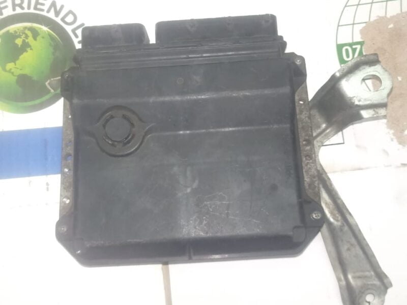 Computer Engine Control Toyota 89661-52G00 741227