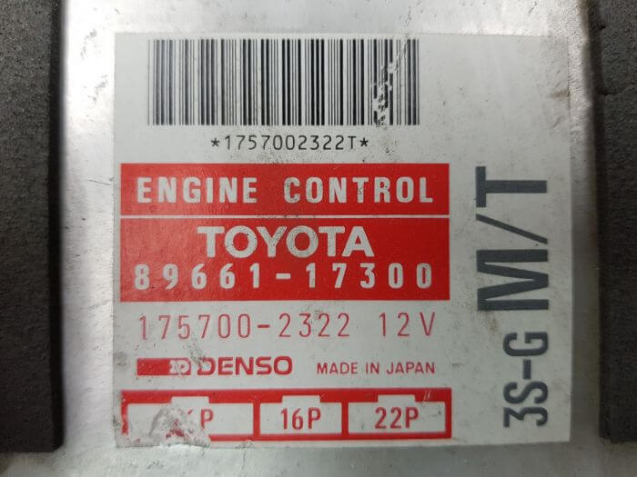 Toyota Engine Controller 89661-17300 175700-2332 3S M/T