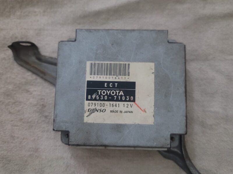 TOYOTA HILUX ECU TRANSMISSION ECU P/N 89530-71030 03/05-08/15 05 06 07 08 09 1