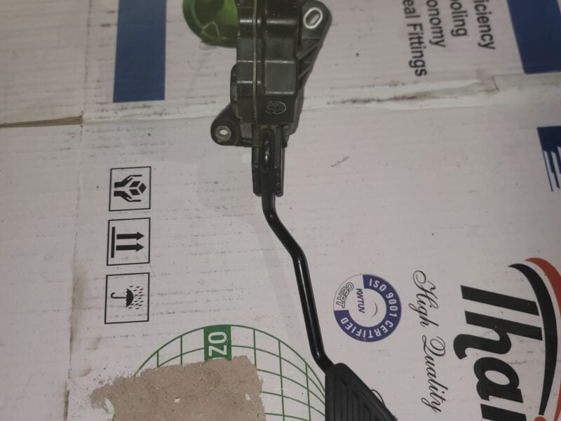 2019 TOYOTA HILUX THROTTLE PEDAL ACCELERATOR 78110 0K040