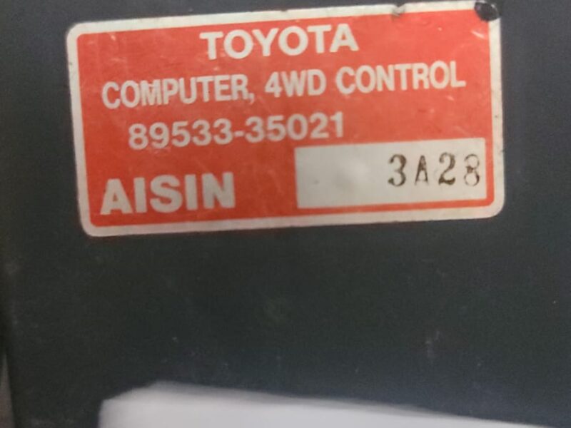 Toyota 4 Wheel Drive Control 8953335021; 89533-35021